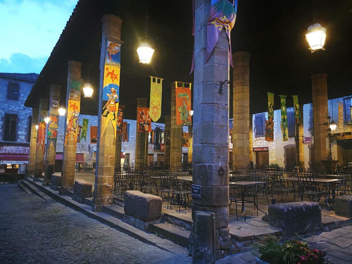 Hostellerie Du Vieux Cordes ภายนอก รูปภาพ